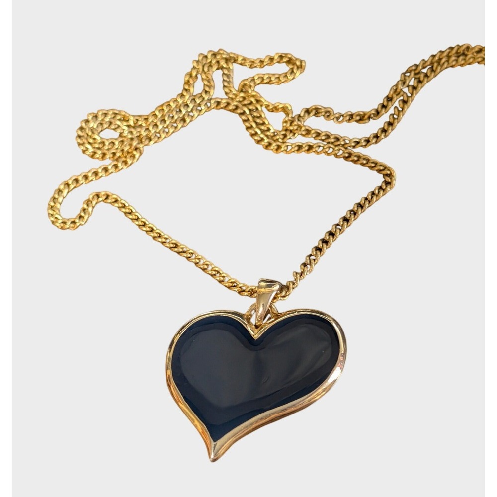 Vintage Black Heart Pendant Necklace Enameled Gold-tone 30" Chain Romantic